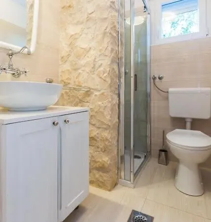 Apartments Elizabeth Biograd Na Moru Exterior photo