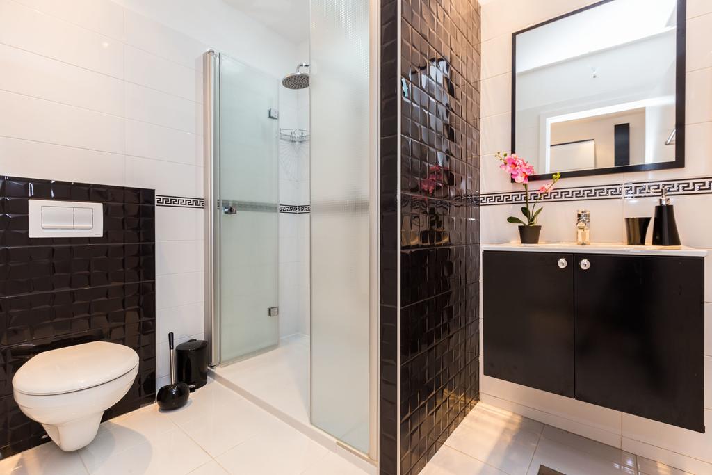 Elizabeth Apartment